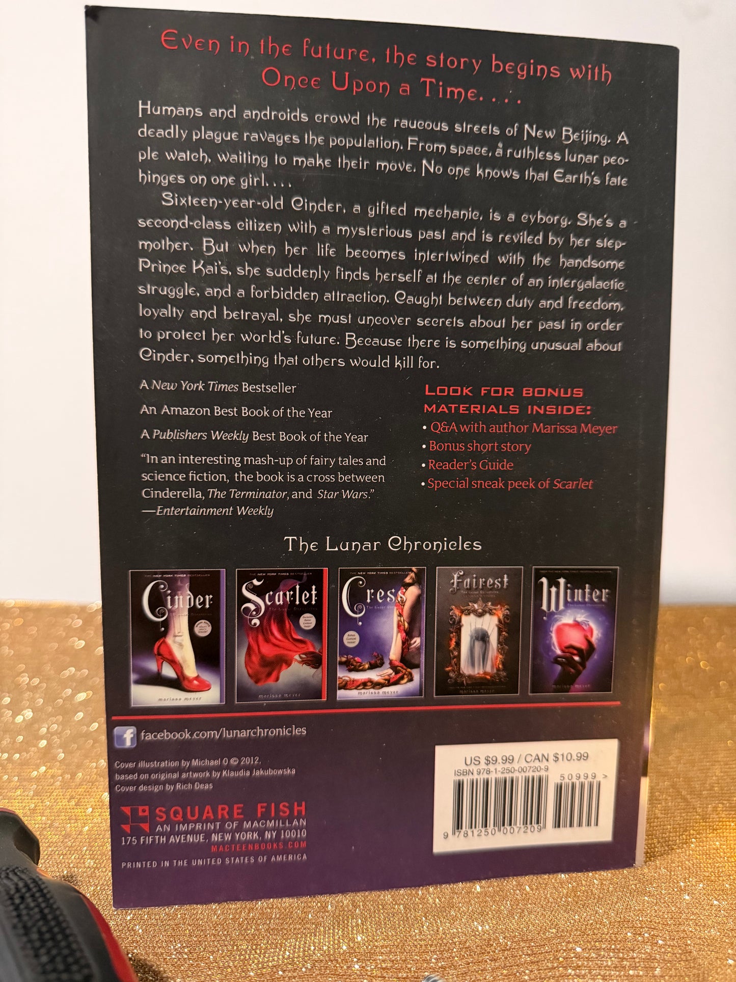 Cinder by Marissa Meyer (Used, Paperback)